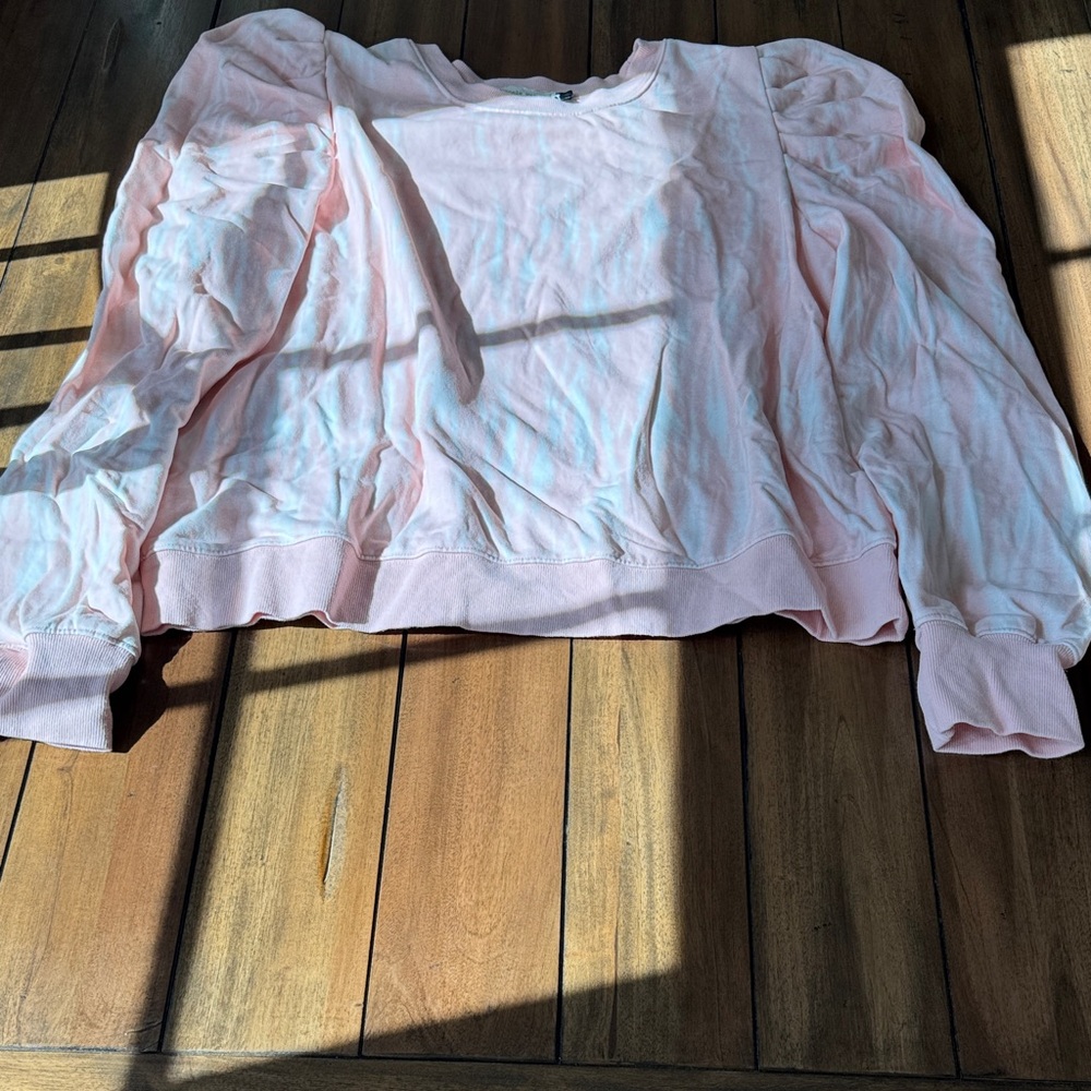 Nicole Miller Apricot/White Puff Sleeve Sweatshirt